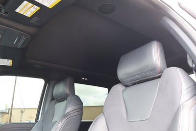 2025 Ford F-150 Raptor 37' Performance Package