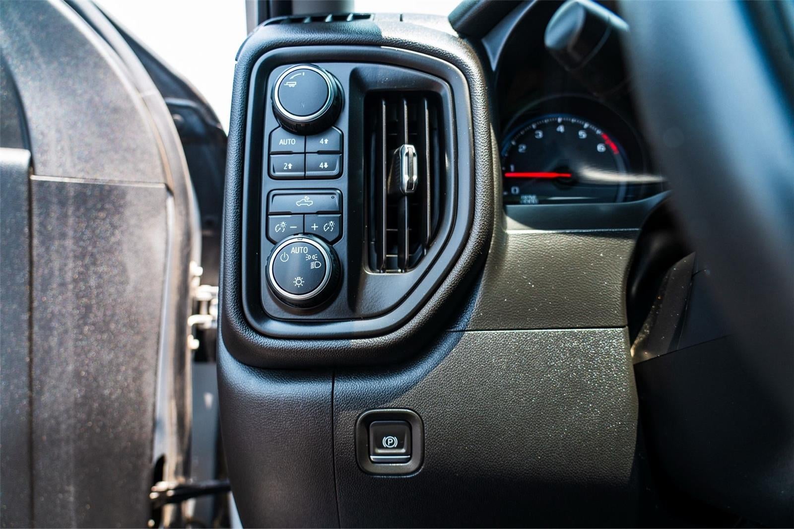 2019 Chevrolet Silverado 1500 Custom Trail Boss