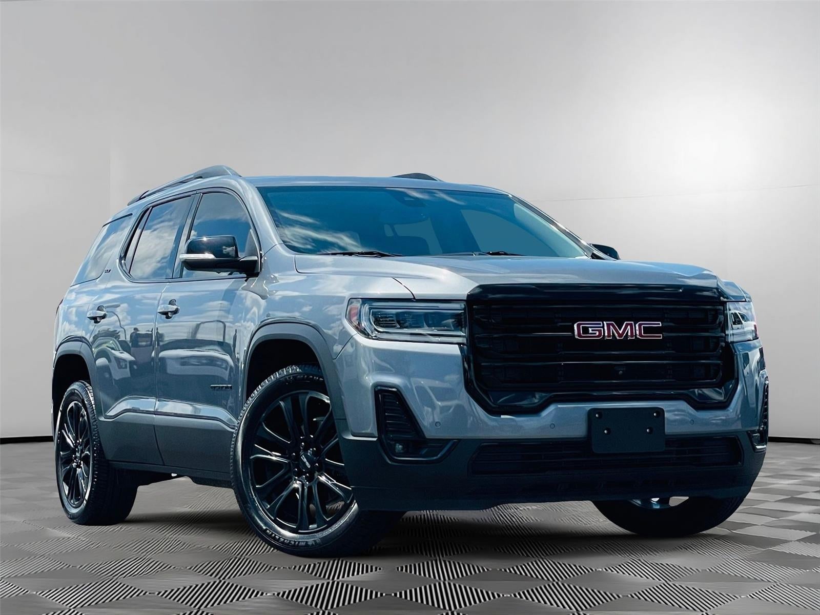 2022 GMC Acadia SLT