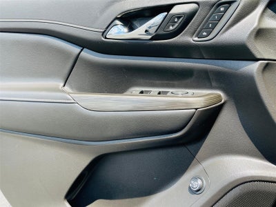 2022 GMC Acadia SLT