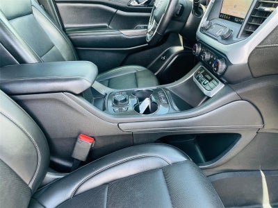 2022 GMC Acadia SLT