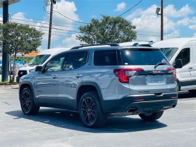2022 GMC Acadia SLT
