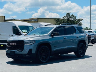 2022 GMC Acadia SLT