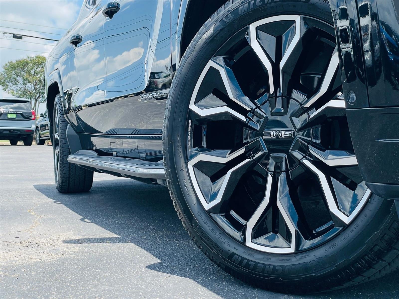 2025 GMC Sierra EV Max Range Denali