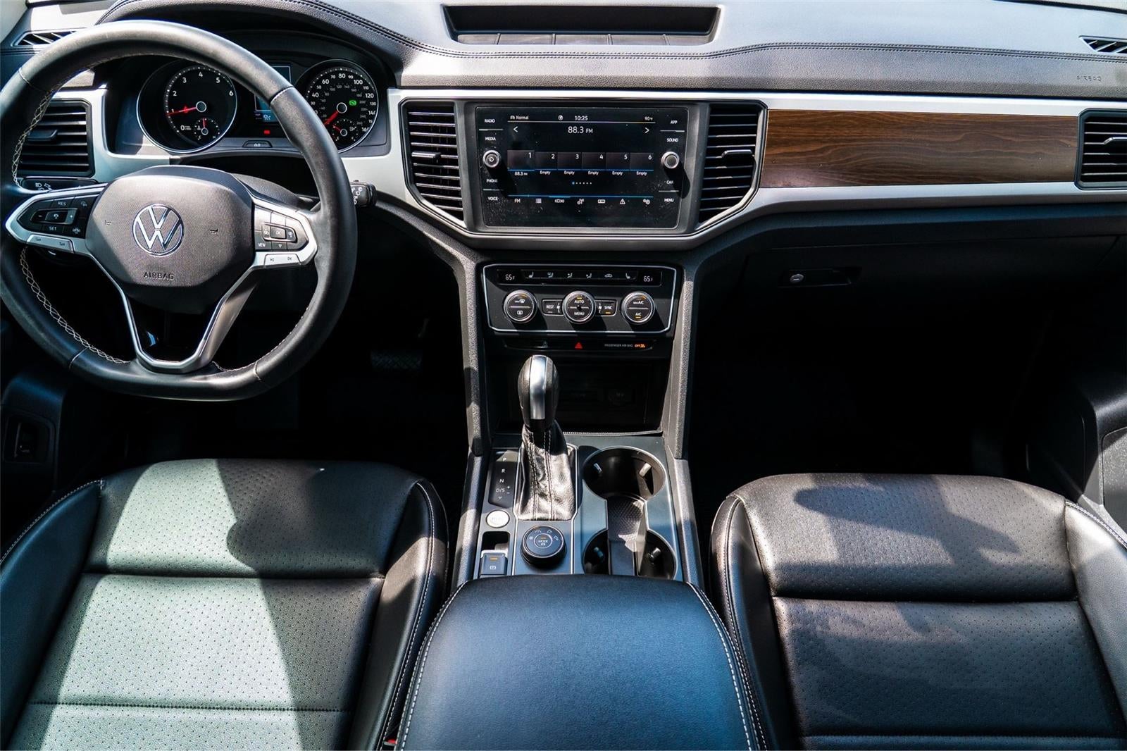 2021 Volkswagen Atlas 3.6L V6 SE w/Technology