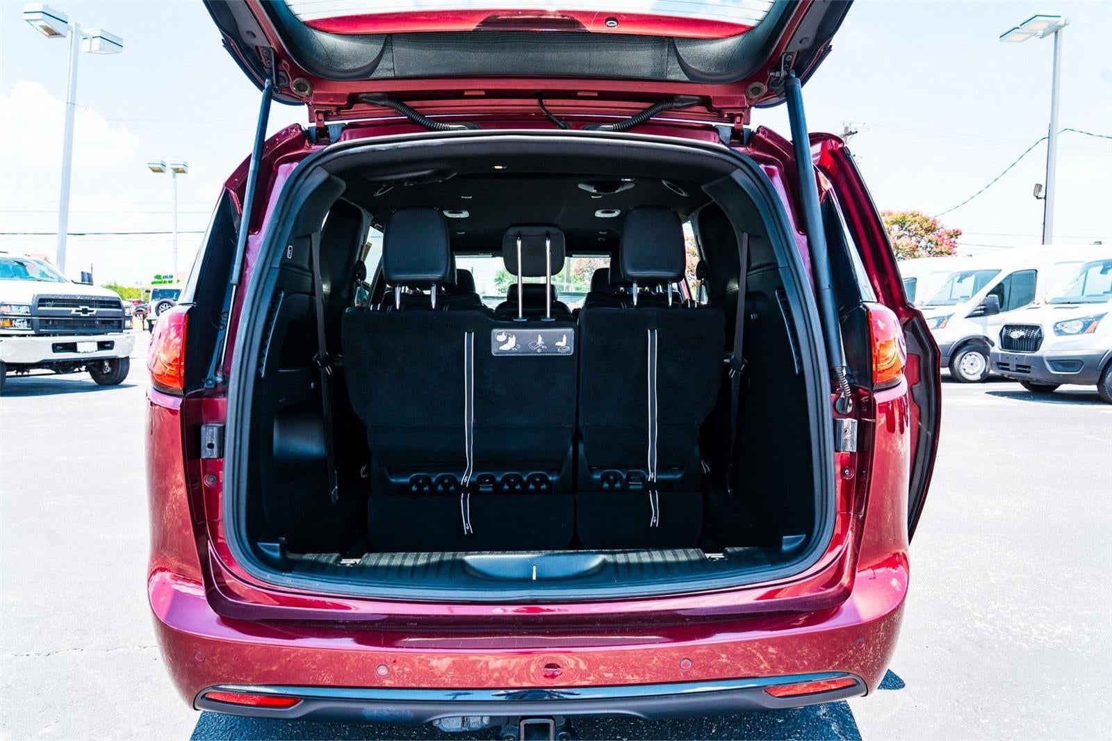 2019 Chrysler Pacifica Touring L