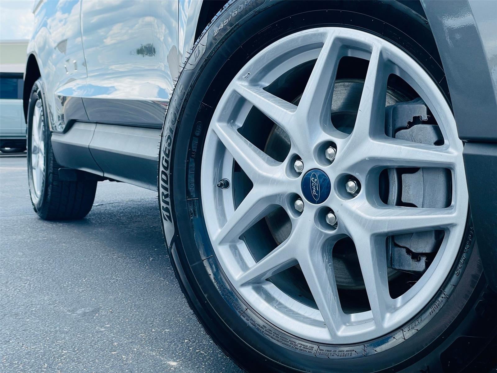 2022 Ford Edge SEL