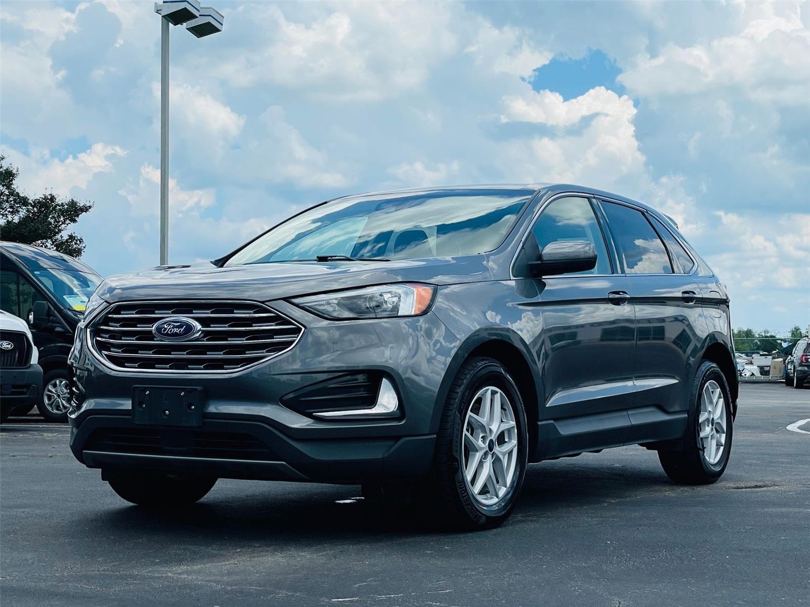 2022 Ford Edge SEL