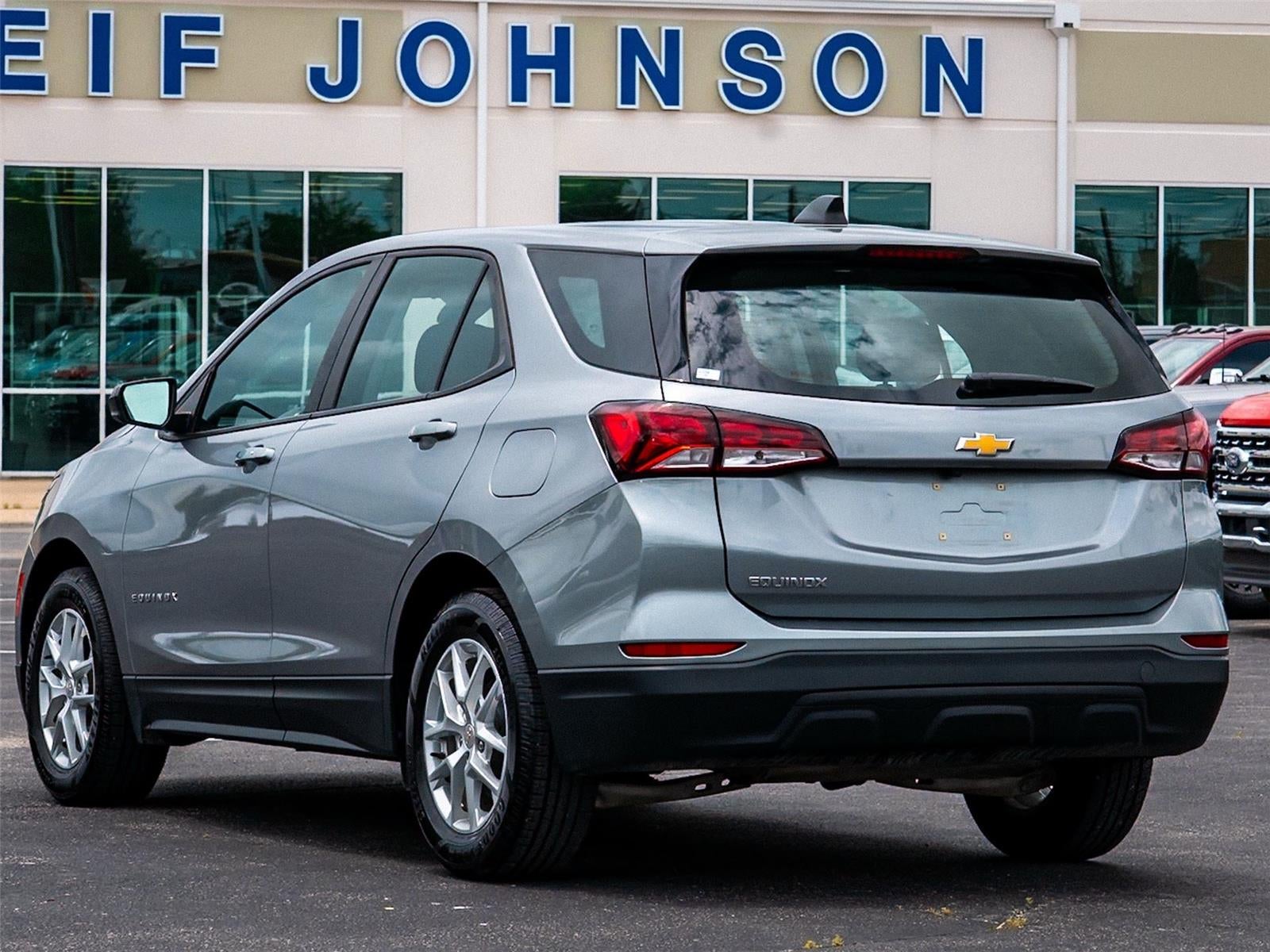 2023 Chevrolet Equinox LS