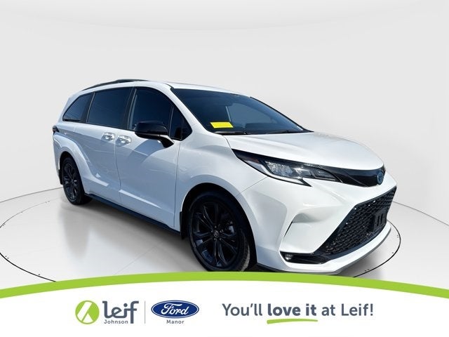 2025 Toyota Sienna XSE 7 Passenger