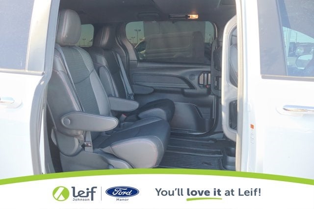 2025 Toyota Sienna XSE 7 Passenger