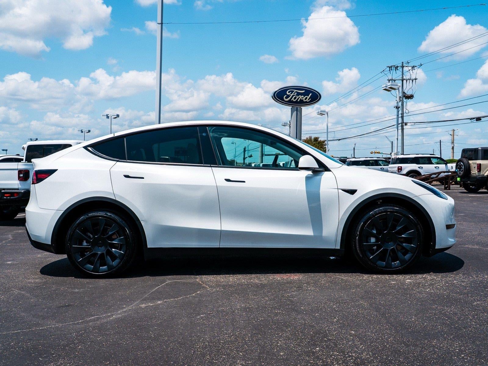 2023 Tesla MODELY Long Range