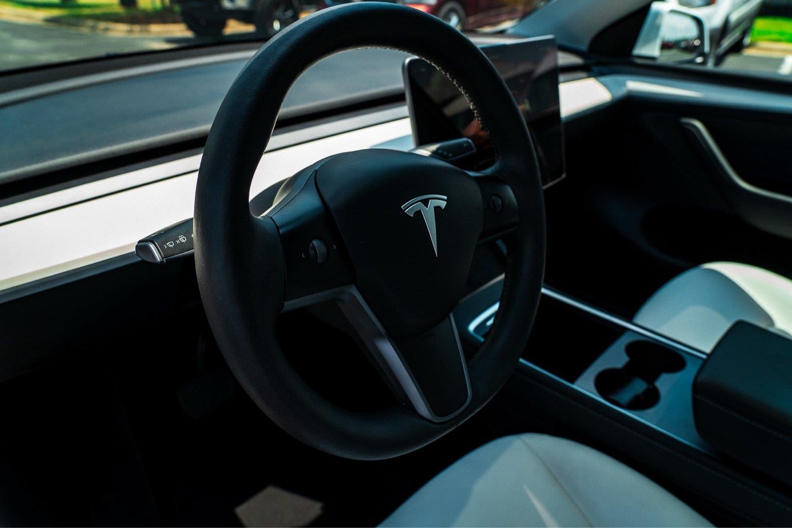 2023 Tesla MODELY Long Range