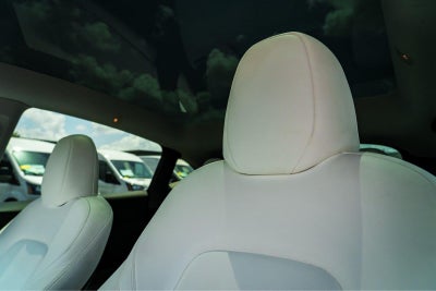 2023 Tesla MODELY Long Range