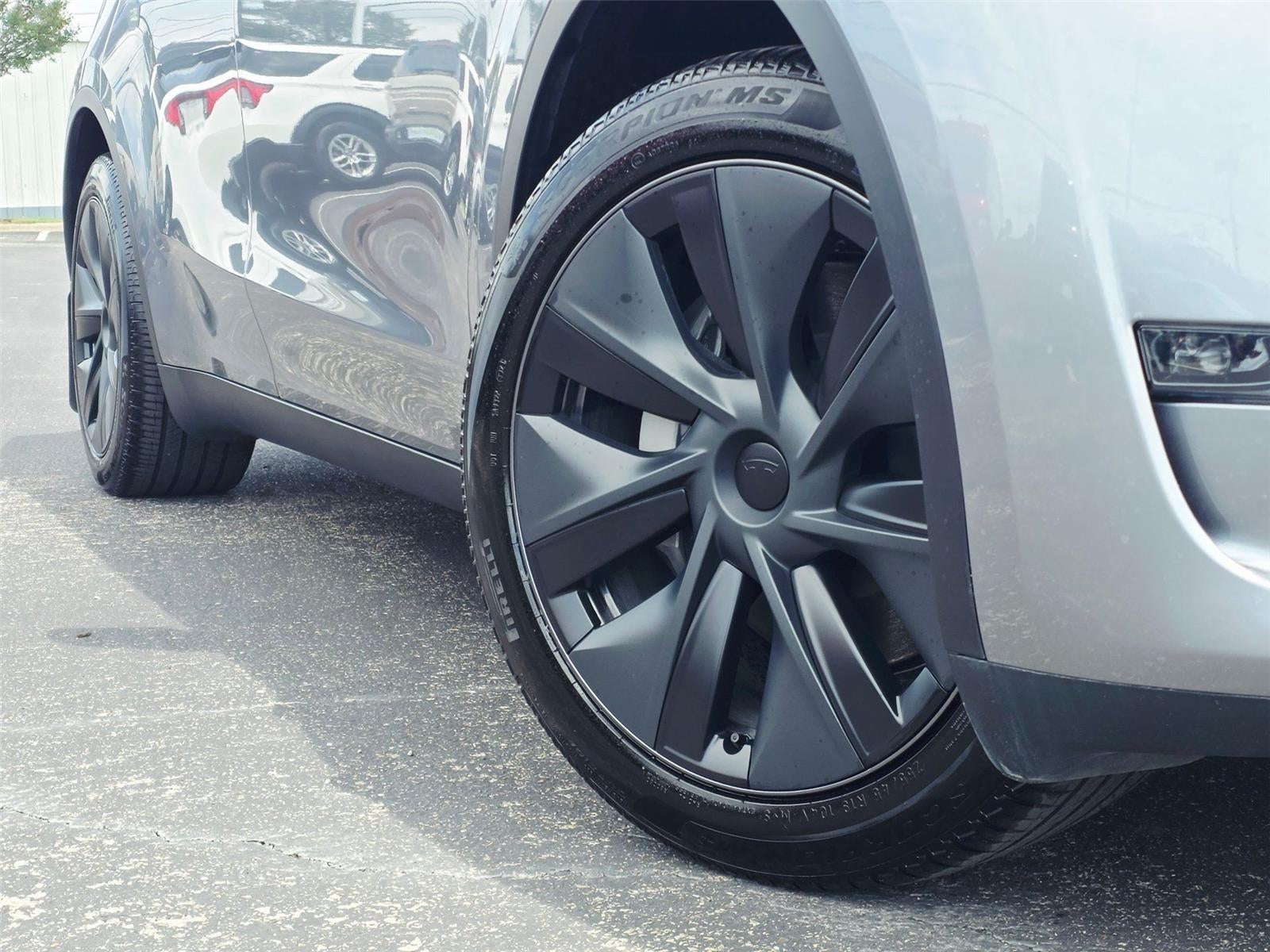 2025 Tesla Model Y Long Range