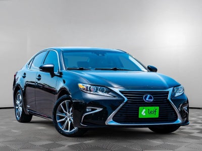 2017 Lexus Es ES 300h