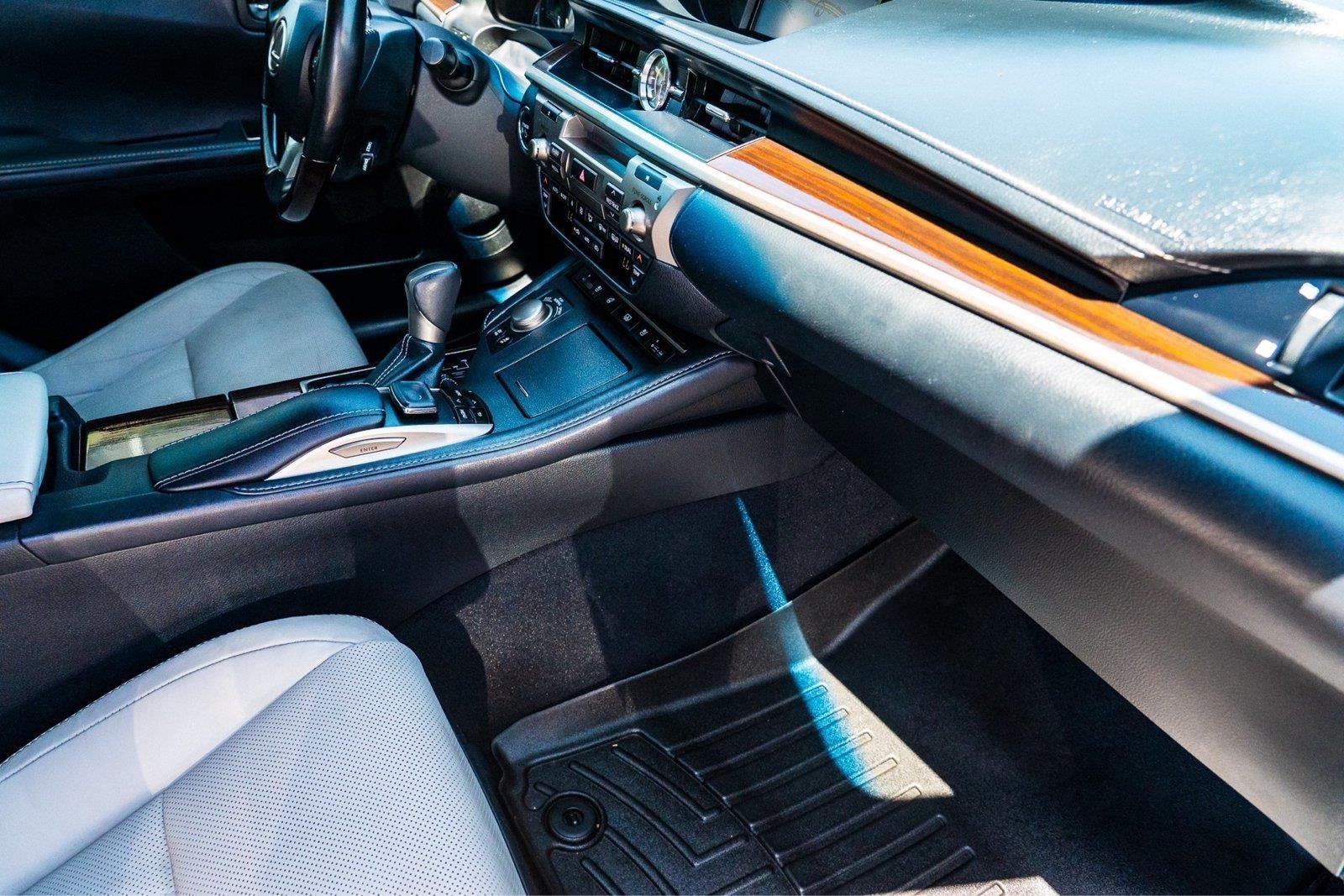 2017 Lexus Es ES 300h