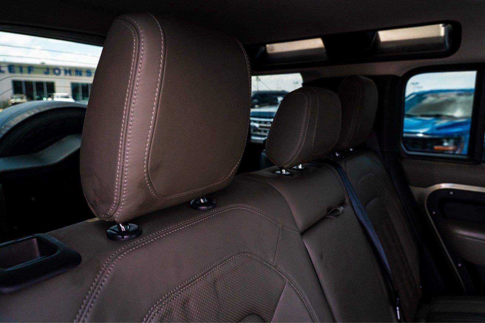 2020 Land Rover Defender HSE