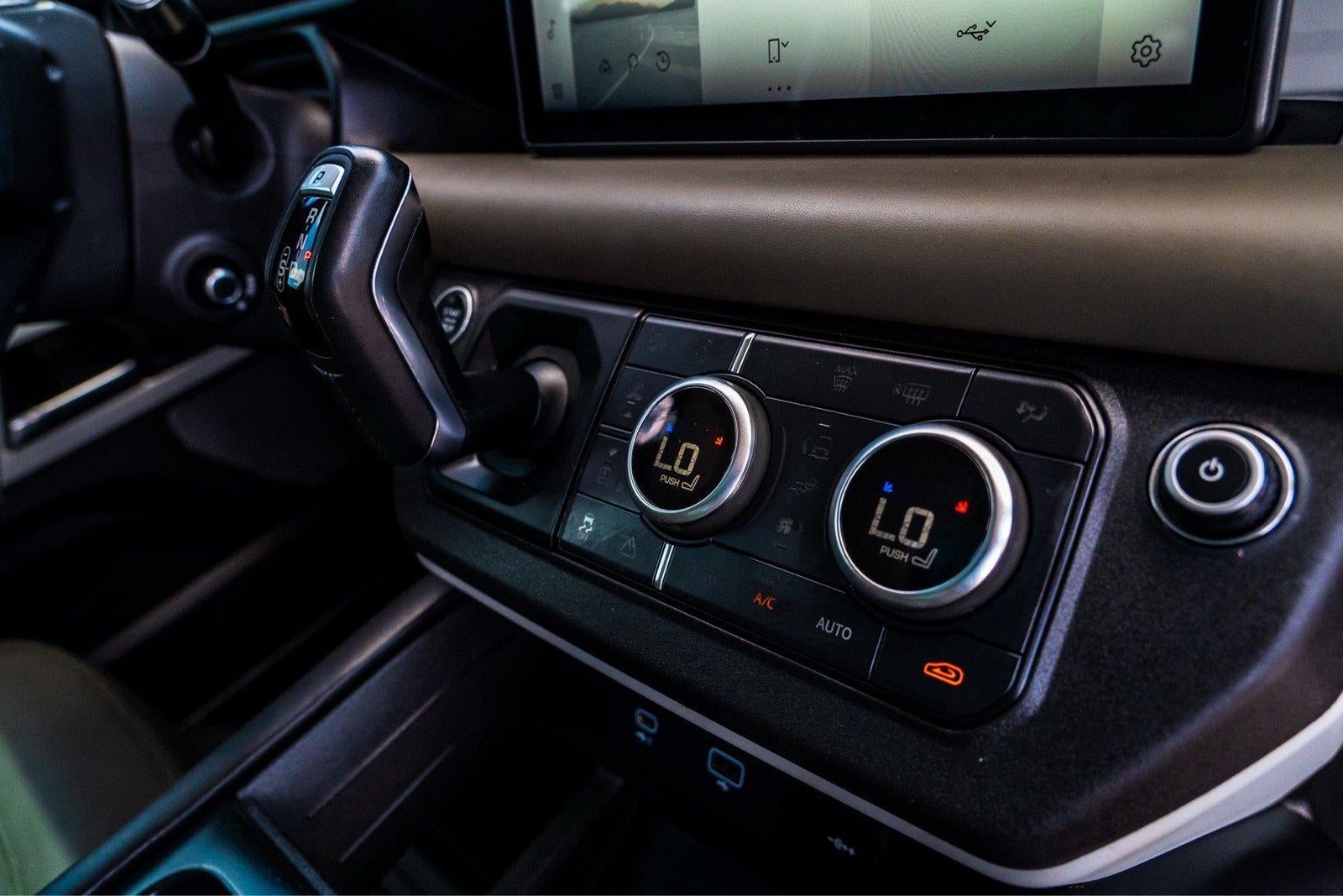 2020 Land Rover Defender HSE