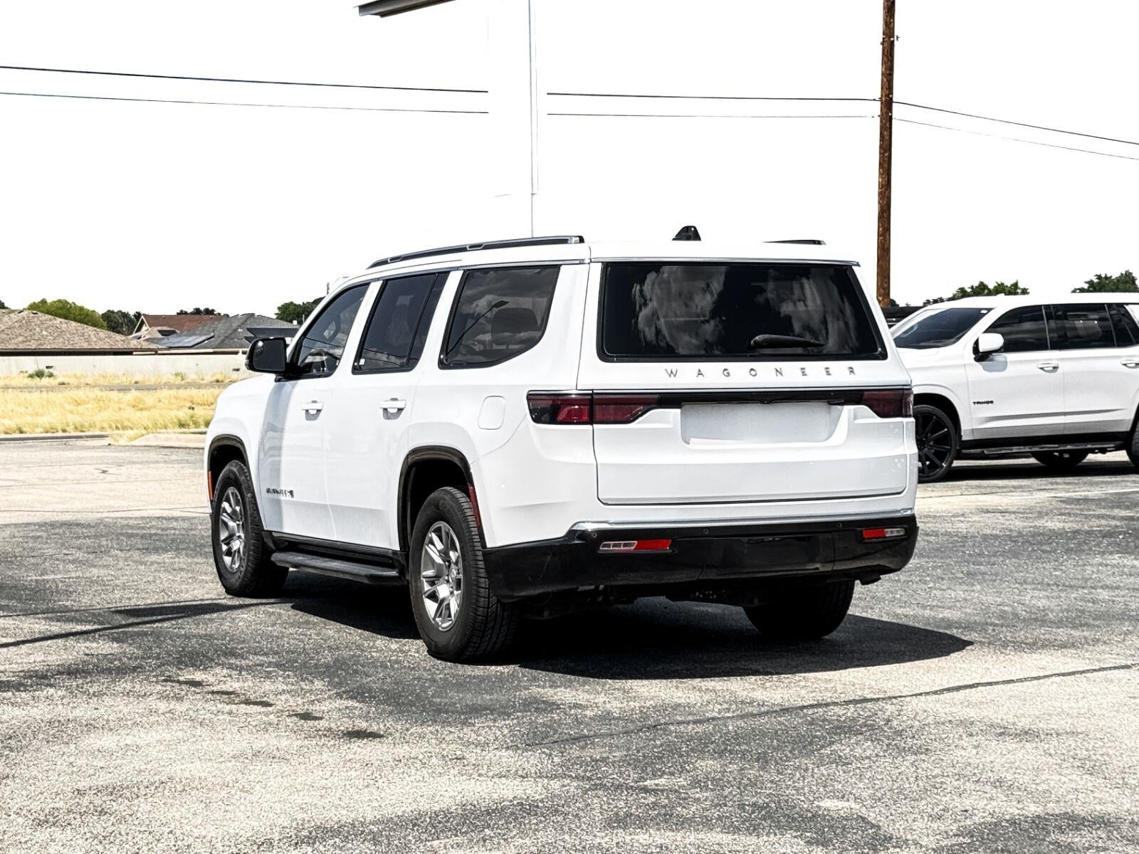2024 Jeep Wagoneer Base