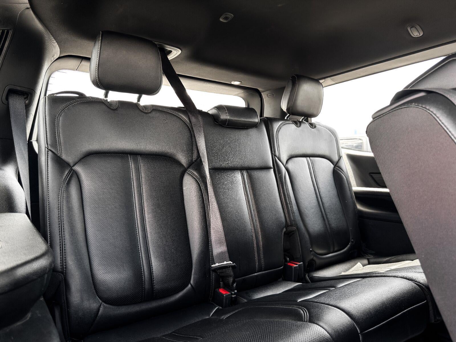 2024 Jeep Wagoneer Base