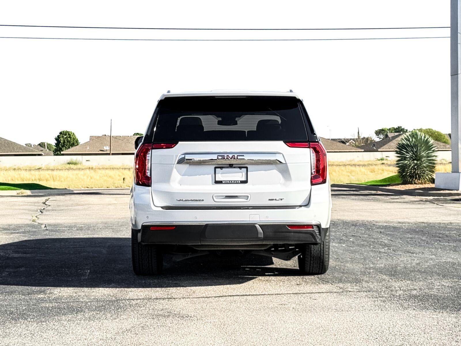2023 GMC Yukon SLT