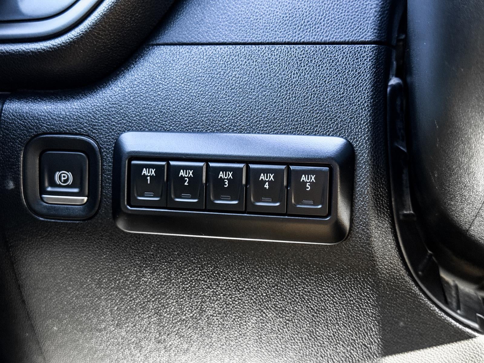 2024 GMC Sierra 3500 HD Pro