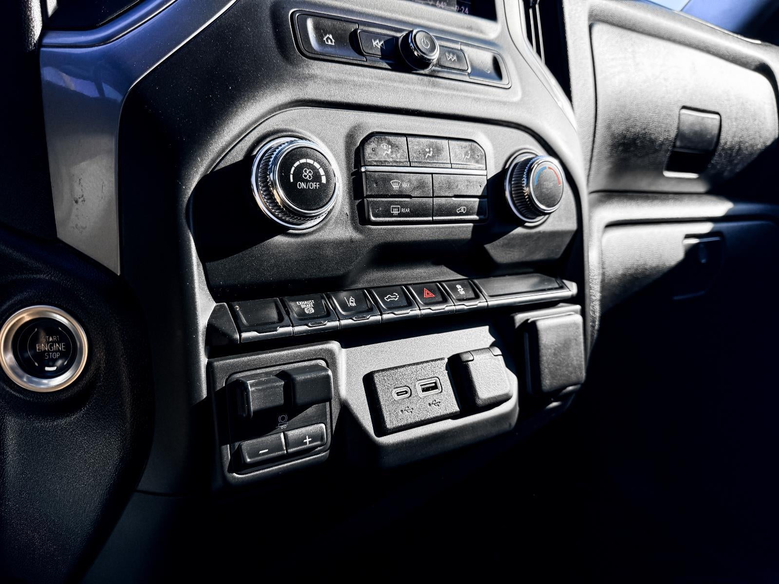 2024 GMC Sierra 3500 HD Pro