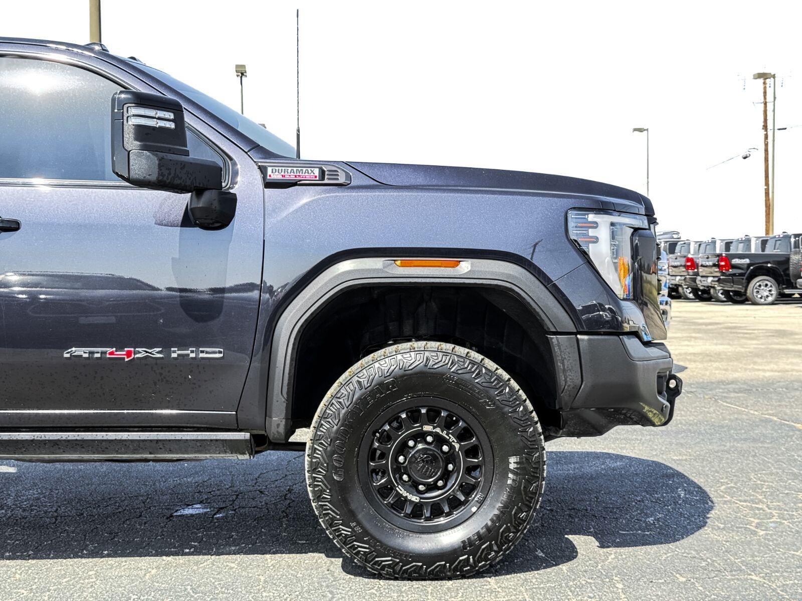 2025 GMC Sierra 2500 HD AT4X
