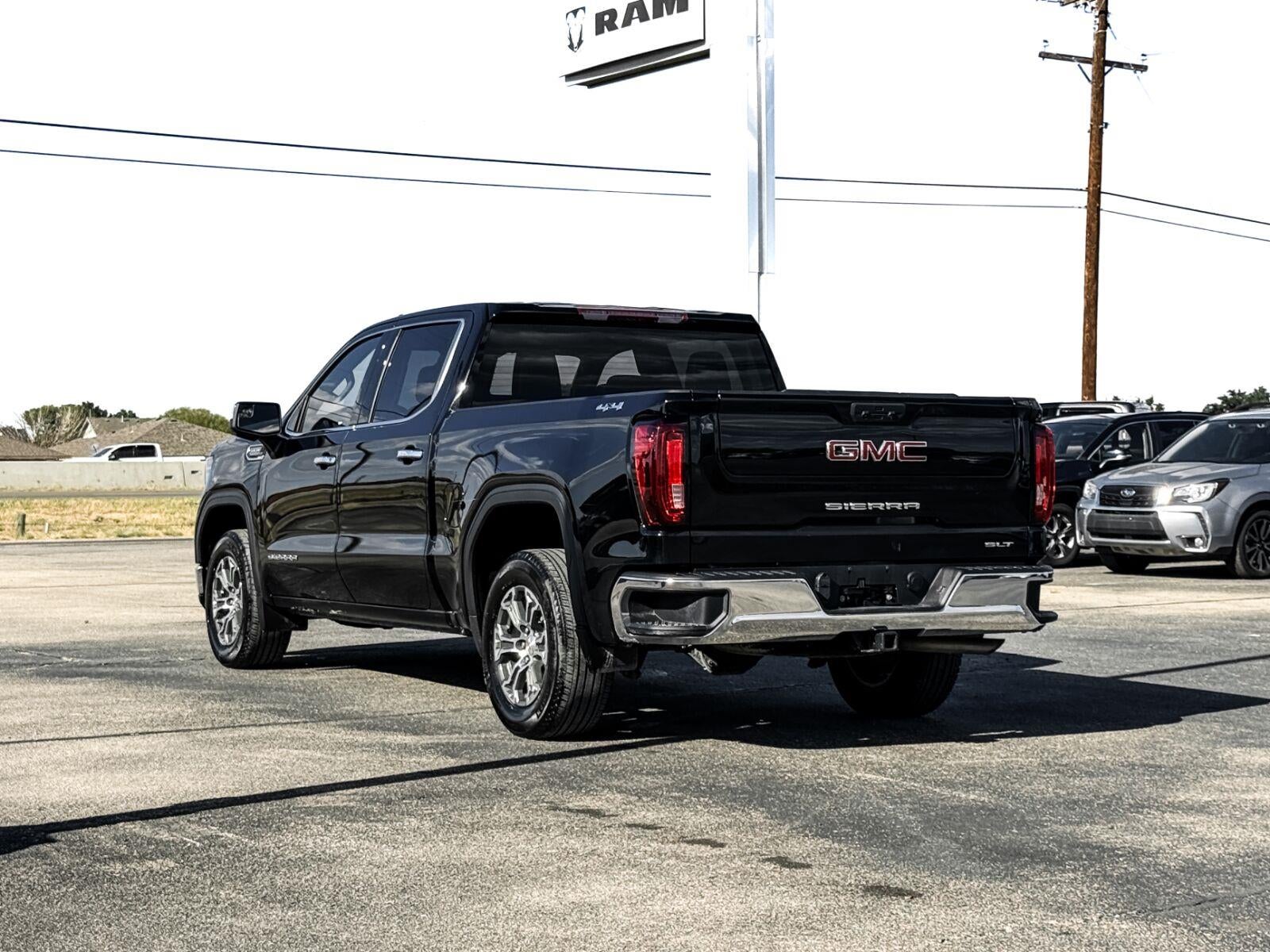 2025 GMC Sierra 1500 SLT
