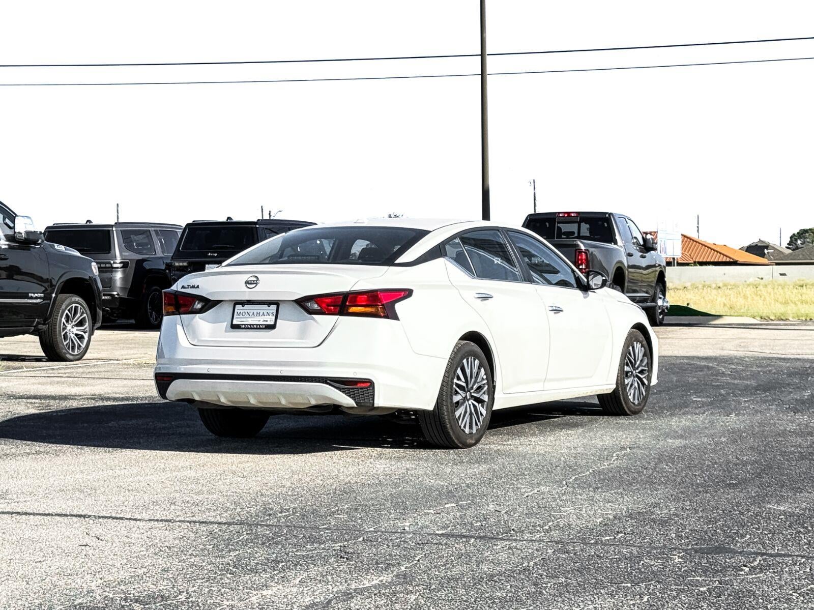 2025 Nissan Altima SV