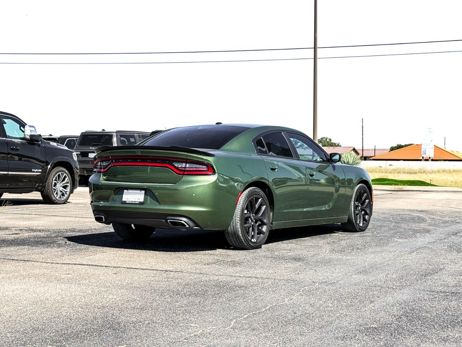 2020 Dodge Charger SXT RWD
