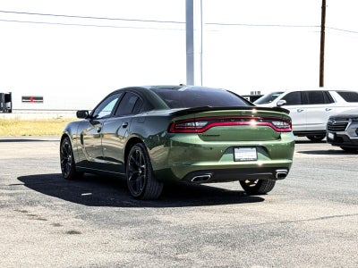 2020 Dodge Charger SXT RWD
