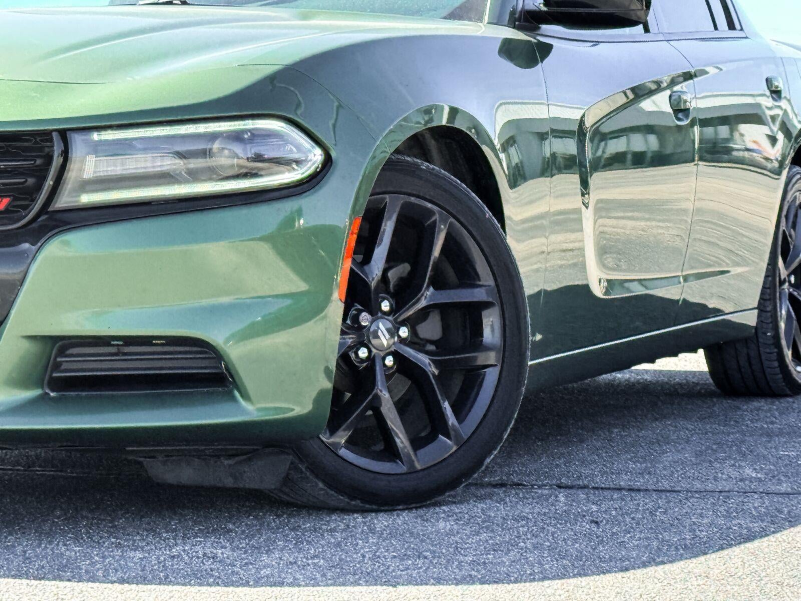 2020 Dodge Charger SXT RWD