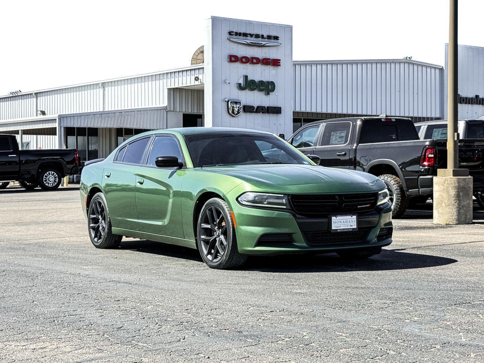 2020 Dodge Charger SXT RWD