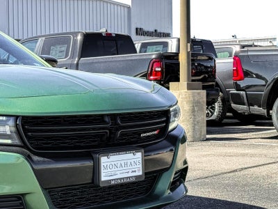 2020 Dodge Charger SXT RWD