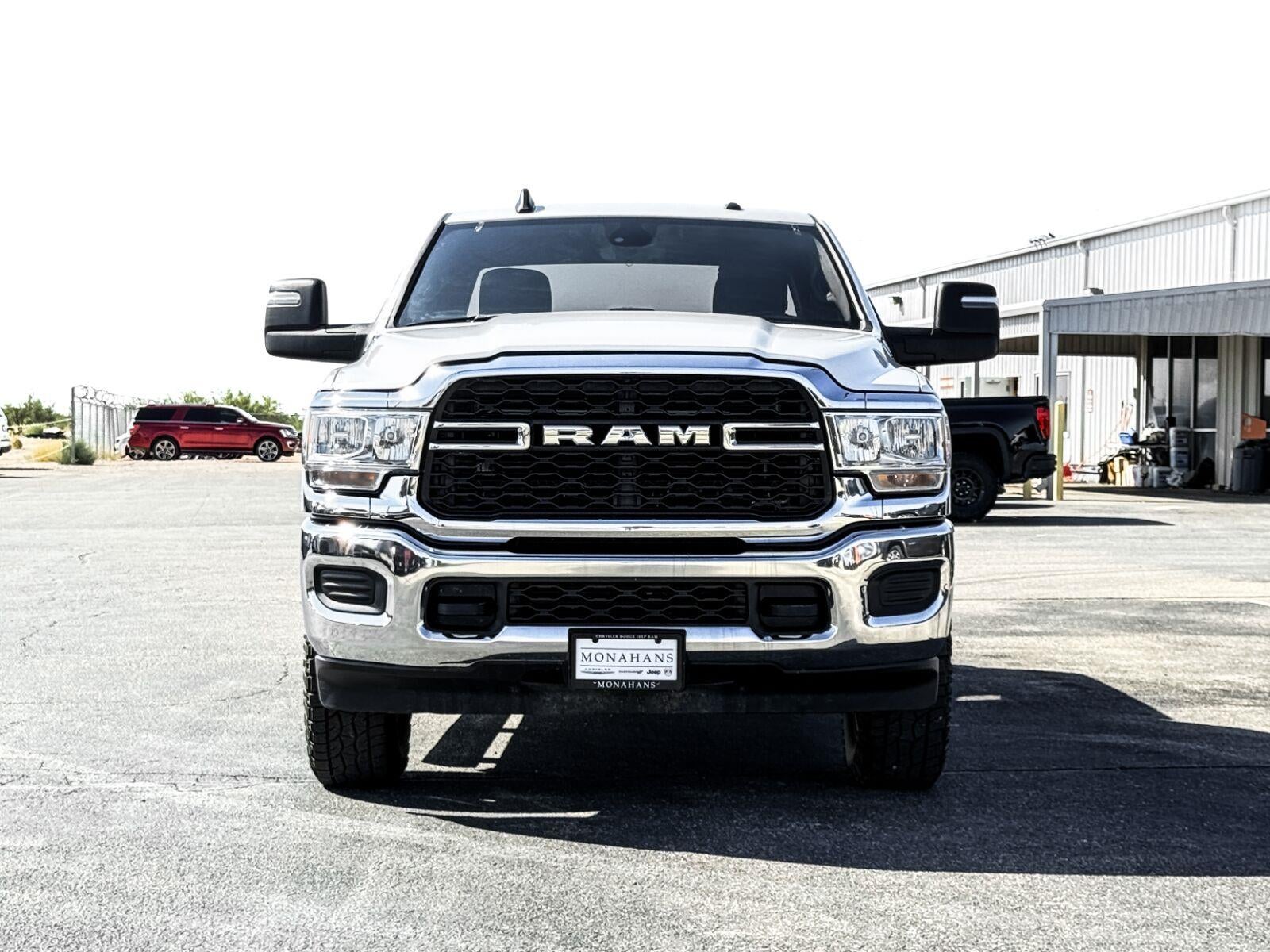 2024 RAM 2500 Tradesman Crew Cab 4x4 6'4" Box