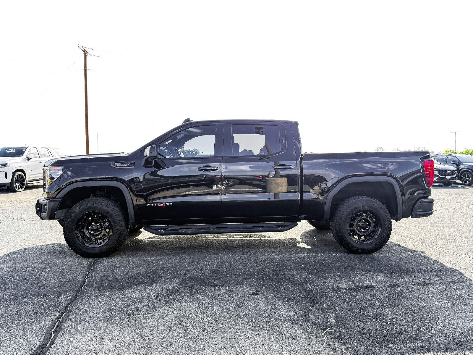 2024 GMC Sierra 1500 AT4X