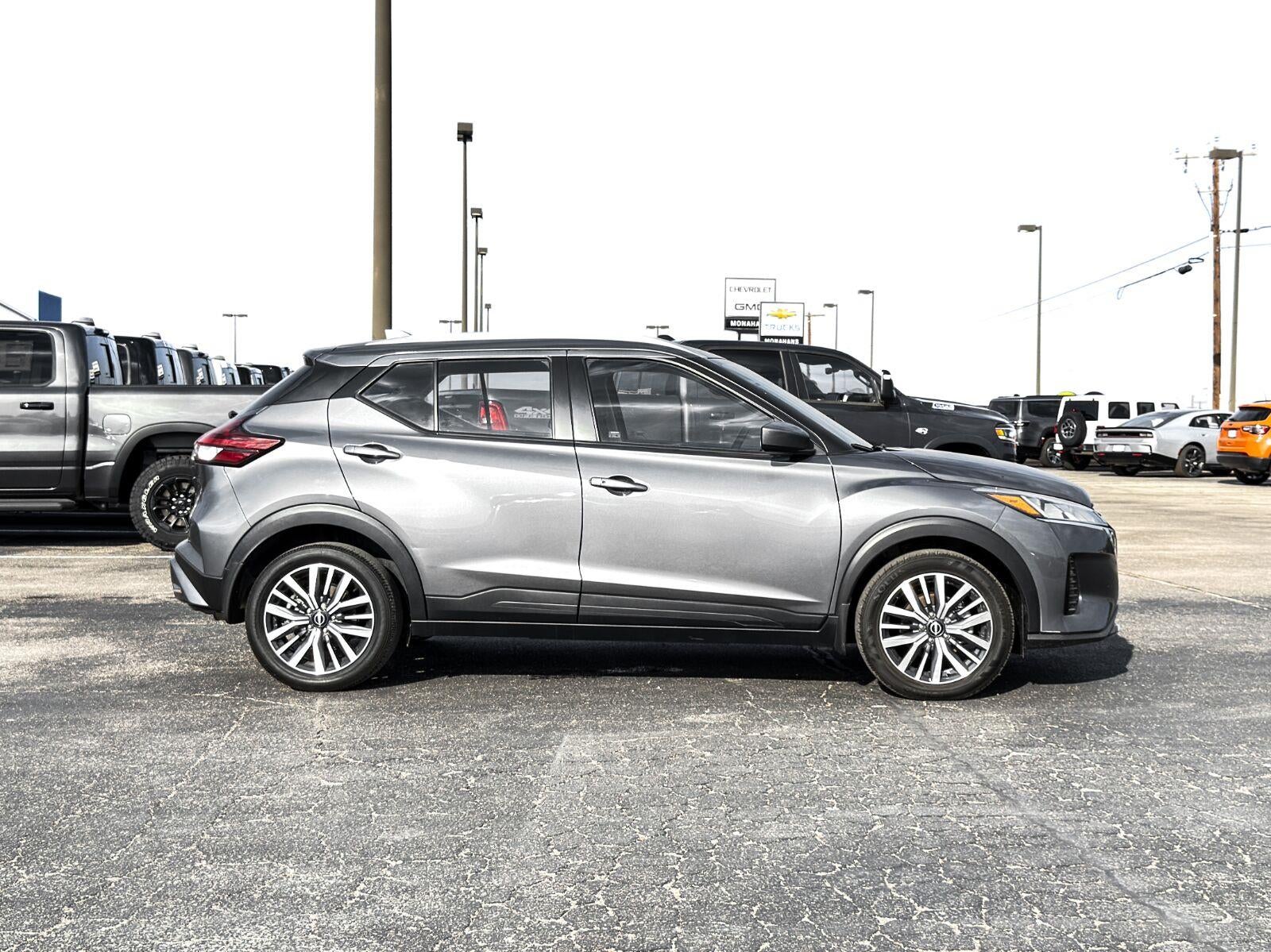 2024 Nissan Kicks SV Xtronic CVT