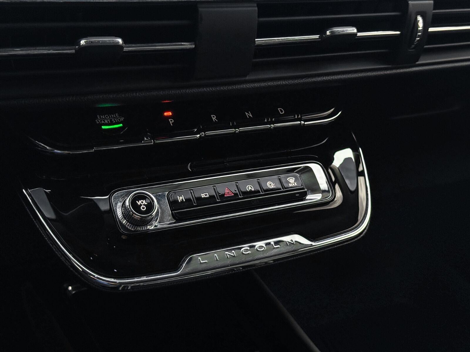 2025 Lincoln Corsair Premiere