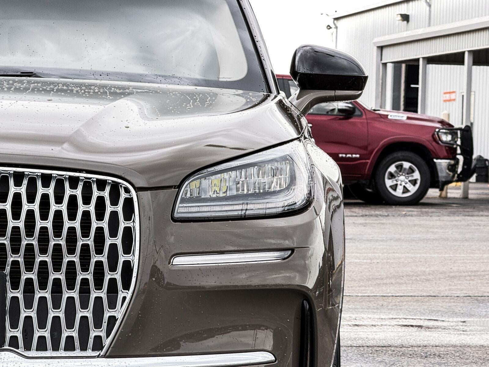 2025 Lincoln Corsair Premiere
