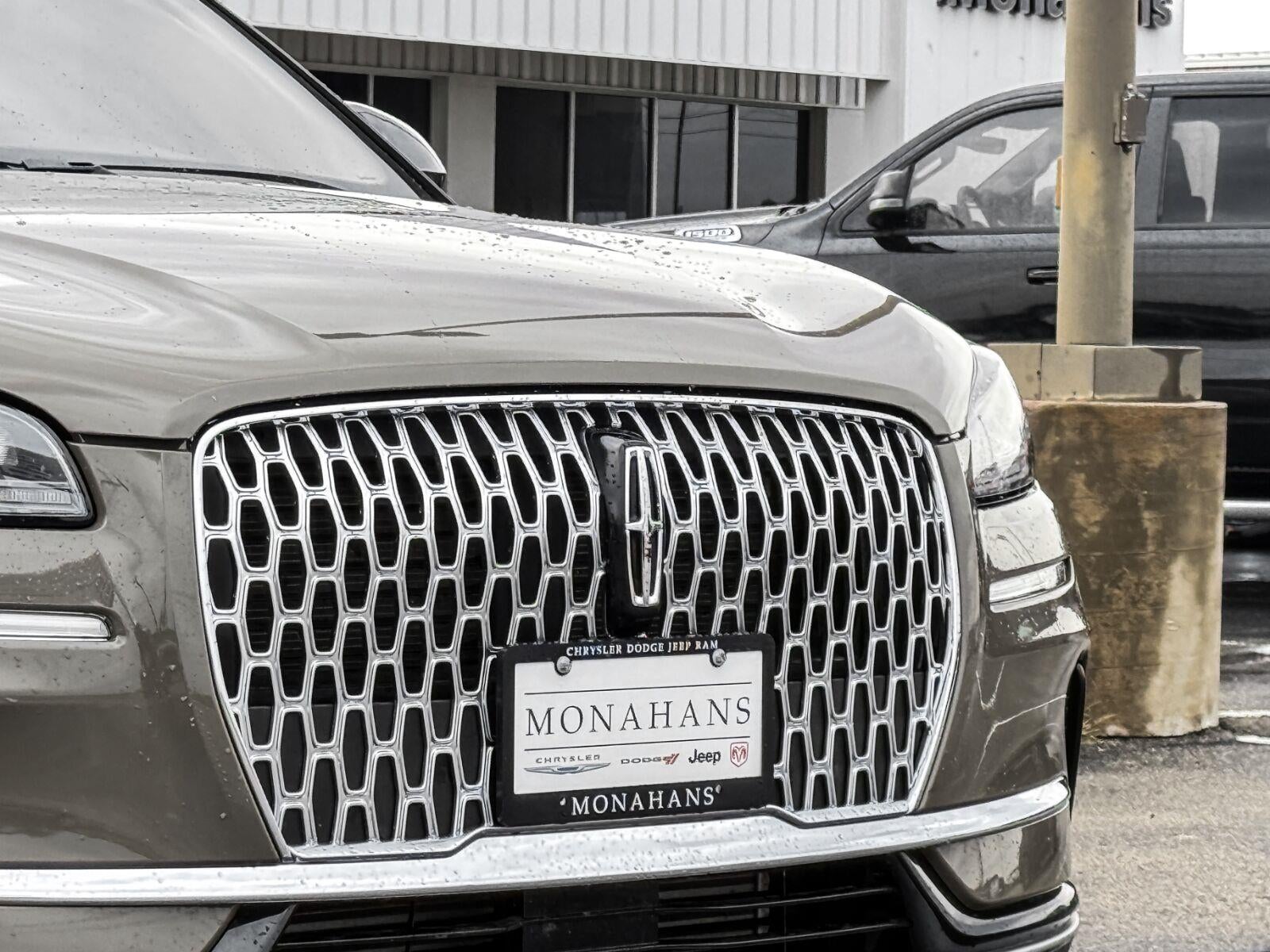 2025 Lincoln Corsair Premiere