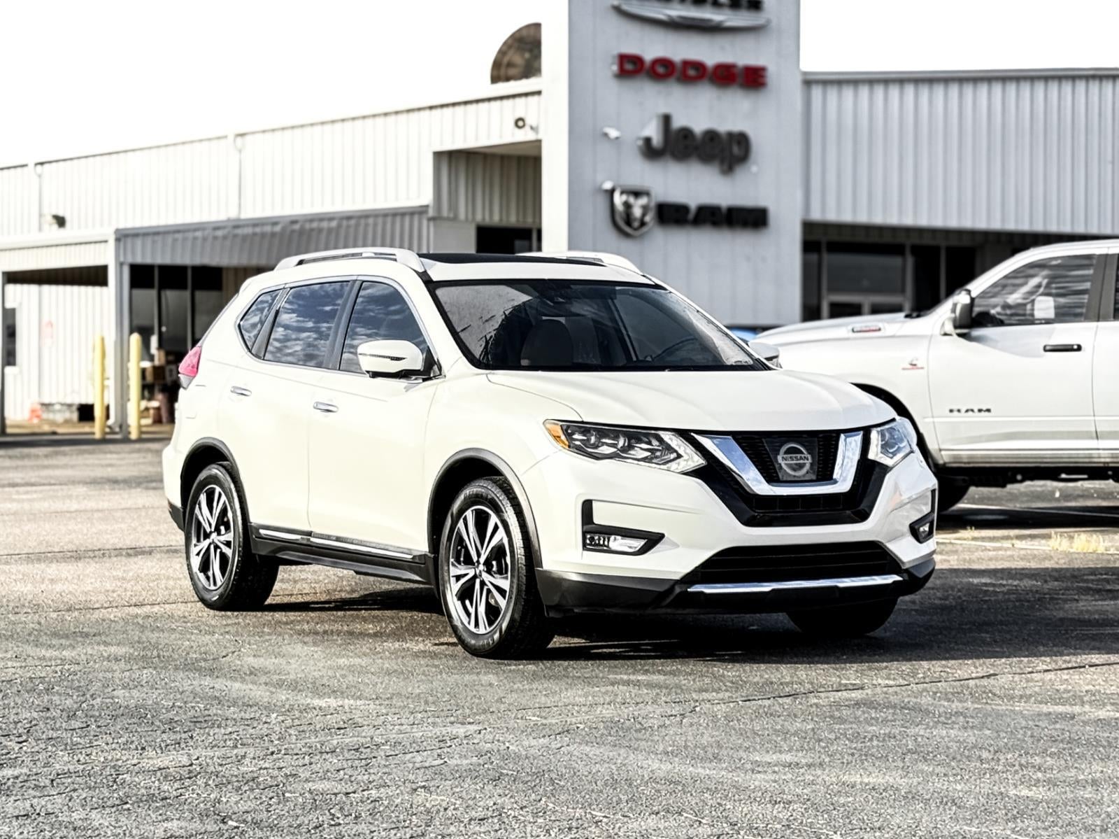 2017 Nissan Rogue SL