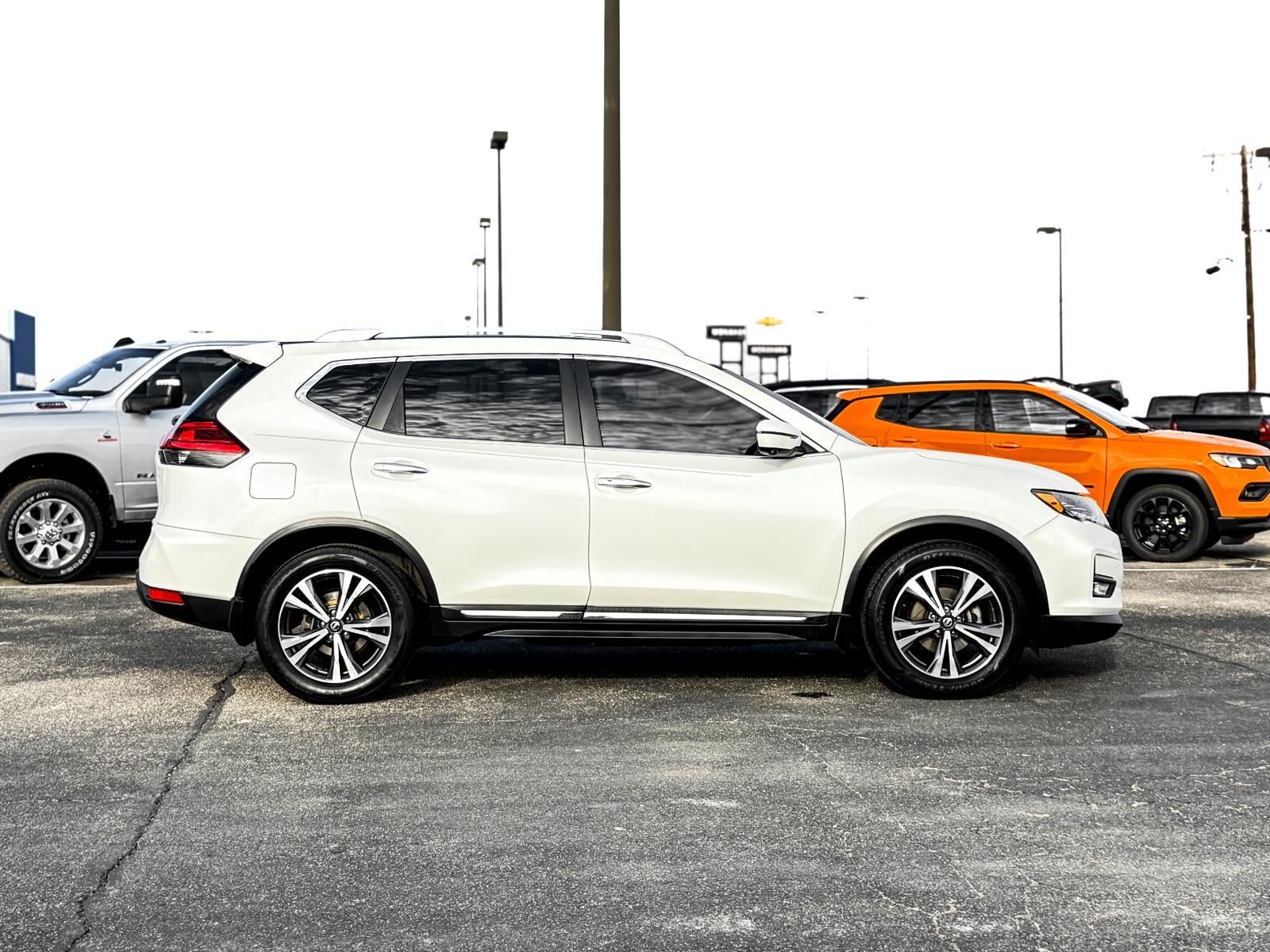 2017 Nissan Rogue SL