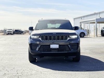 2025 Jeep Grand Cherokee GRAND CHEROKEE LAREDO X 4X4