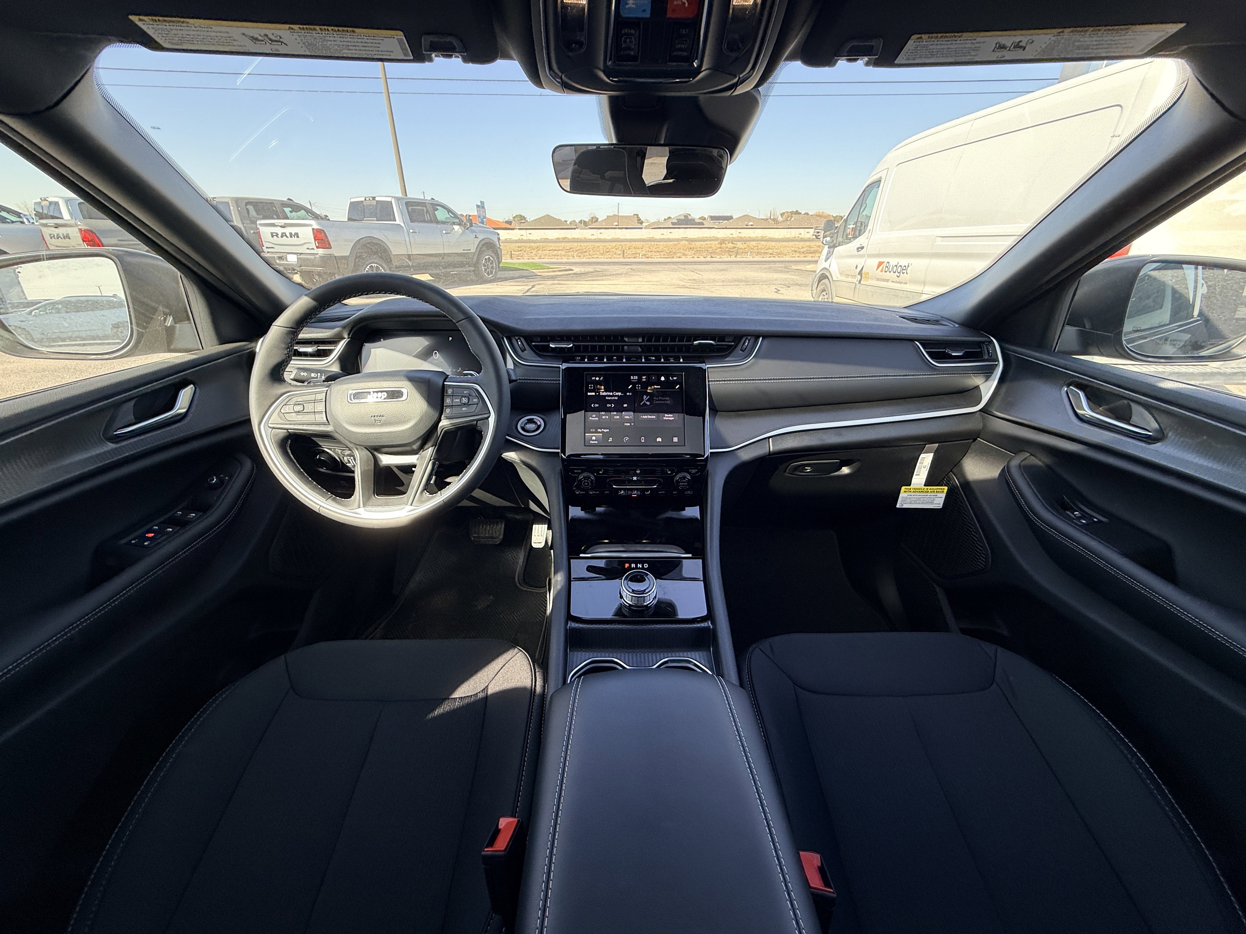 2025 Jeep Grand Cherokee GRAND CHEROKEE LAREDO X 4X4