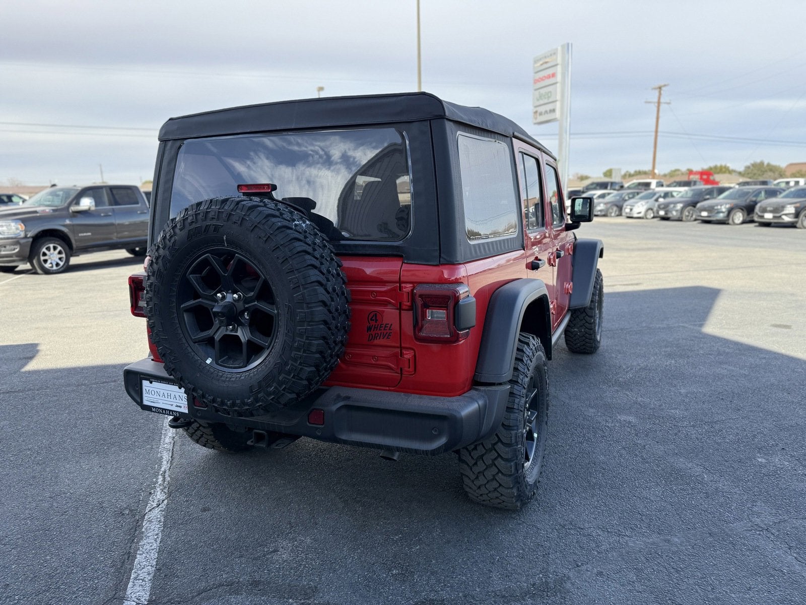 2025 Jeep Wrangler 4xe WRANGLER 4-DOOR WILLYS 4xe