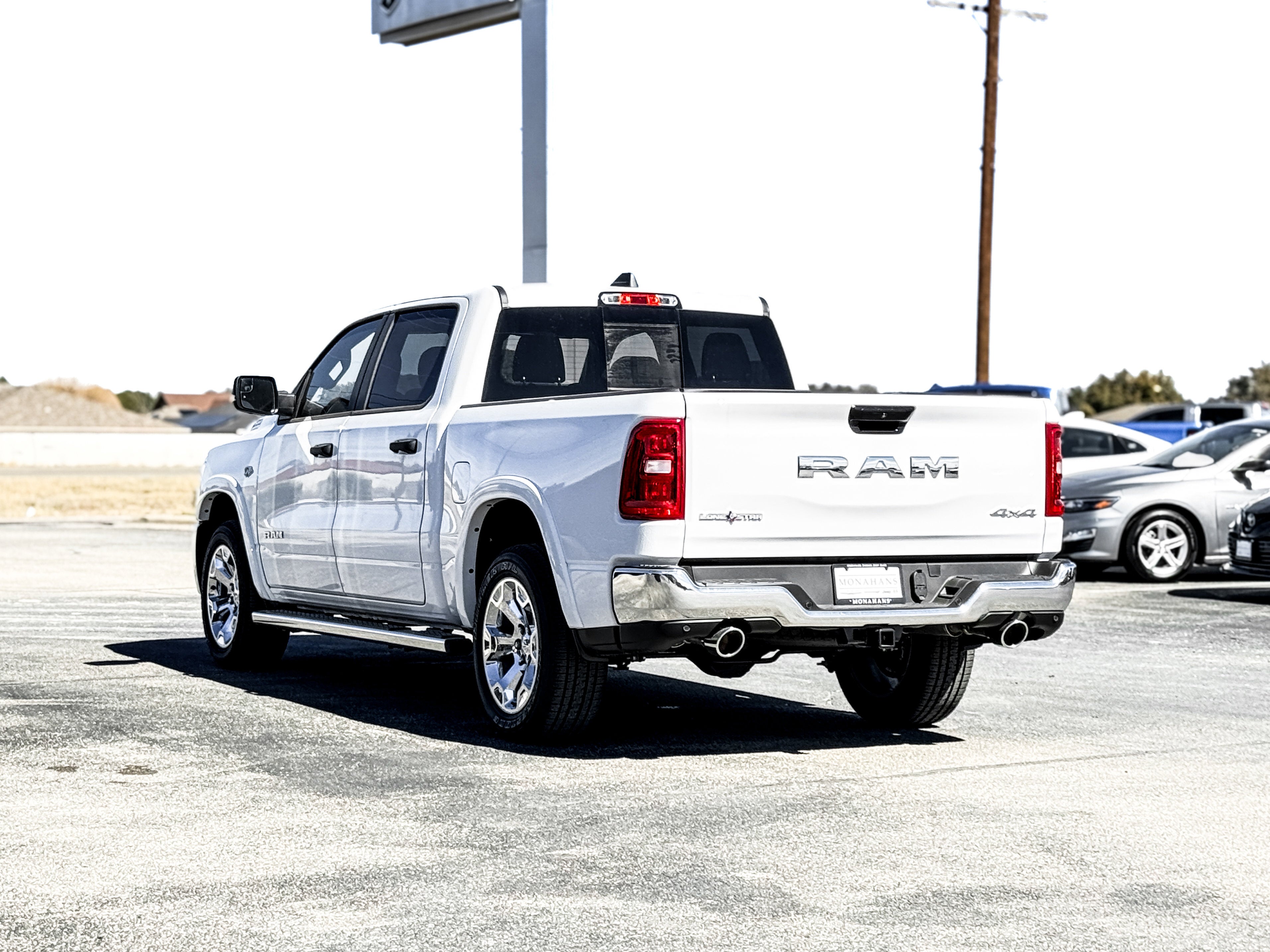2026 RAM Ram 1500 RAM 1500 LONE STAR CREW CAB 4X4 5'7' BOX