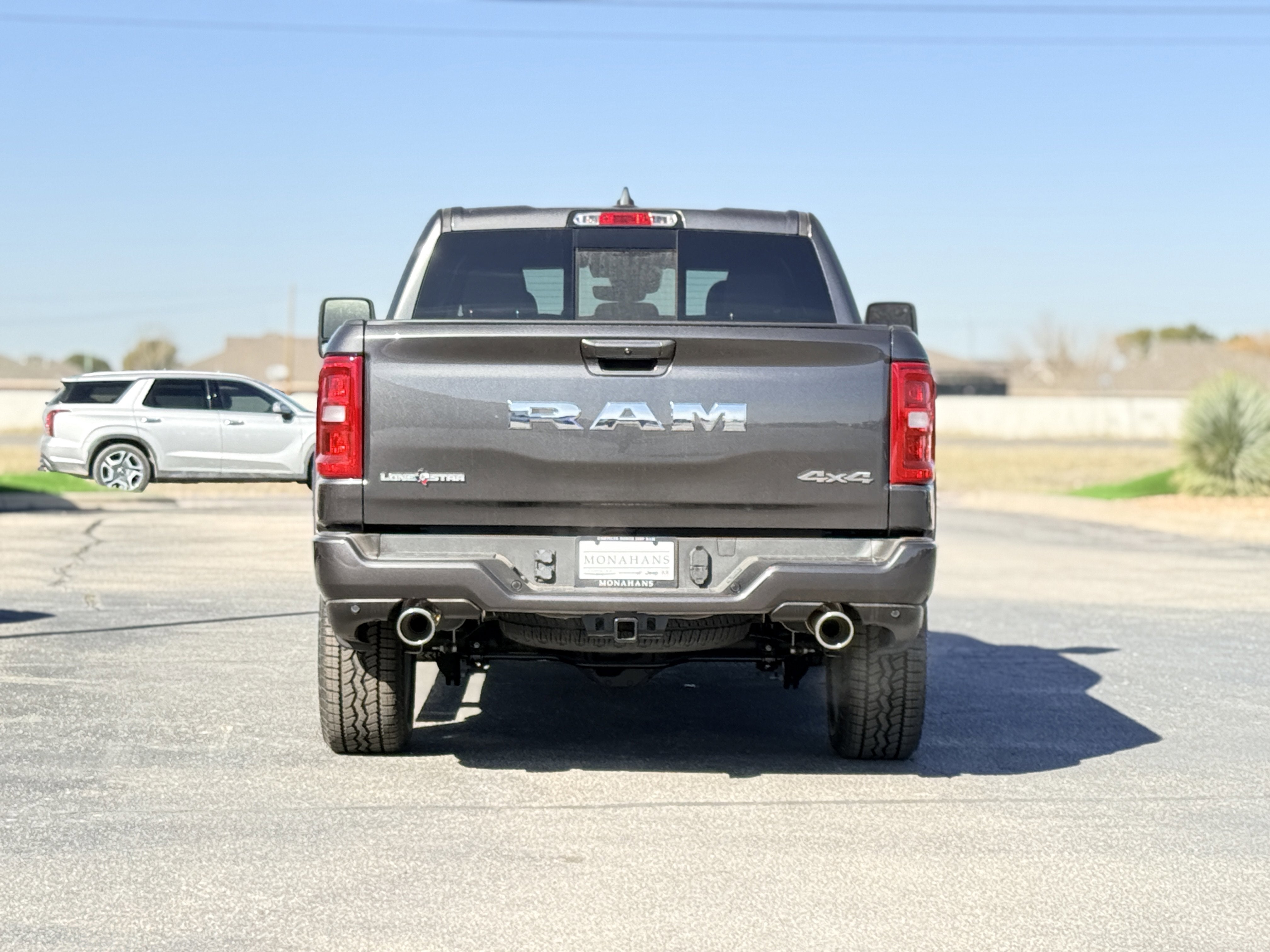 2026 RAM Ram 1500 RAM 1500 LONE STAR CREW CAB 4X4 5'7' BOX