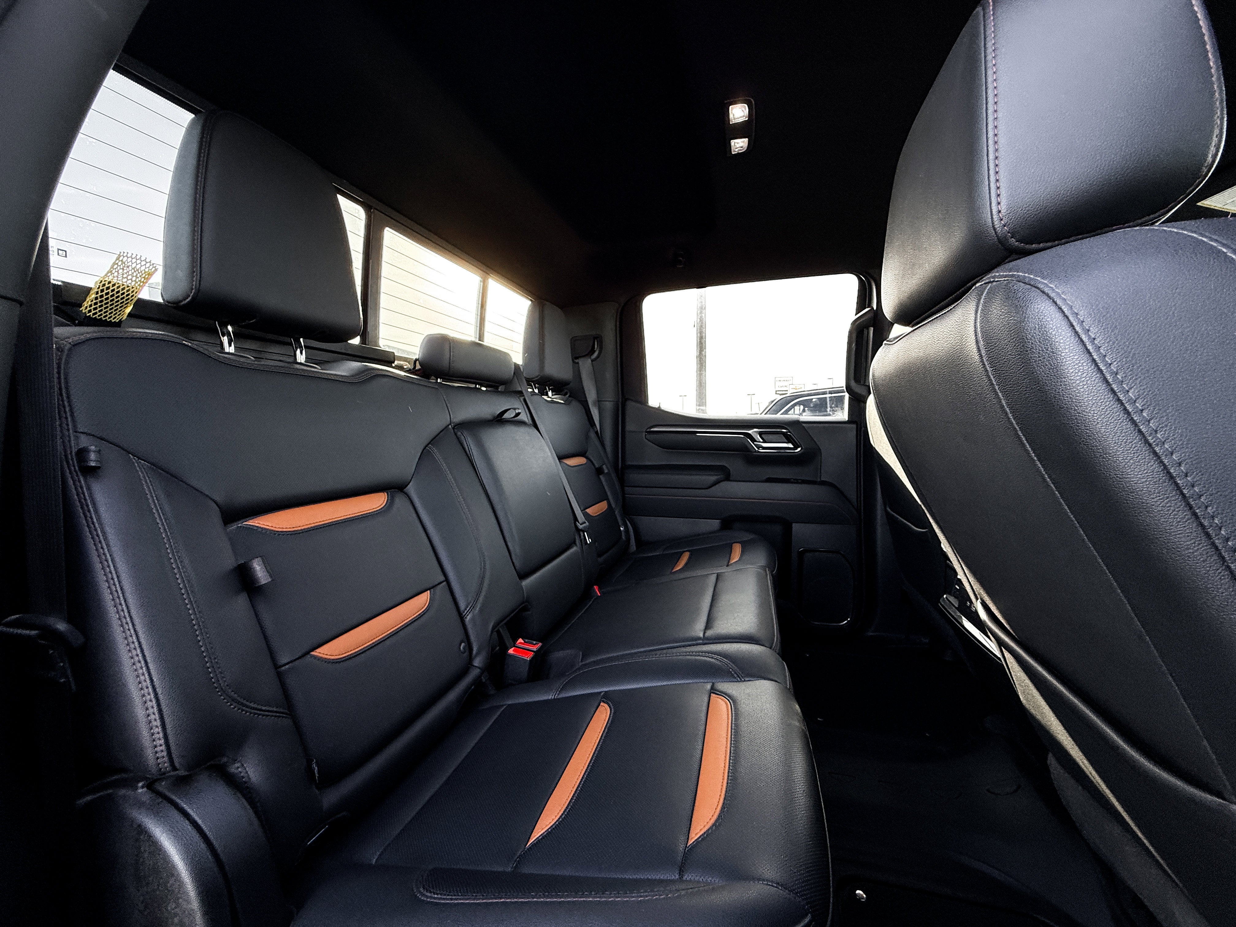 2022 GMC Sierra 1500 4WD Crew Cab Short Box AT4